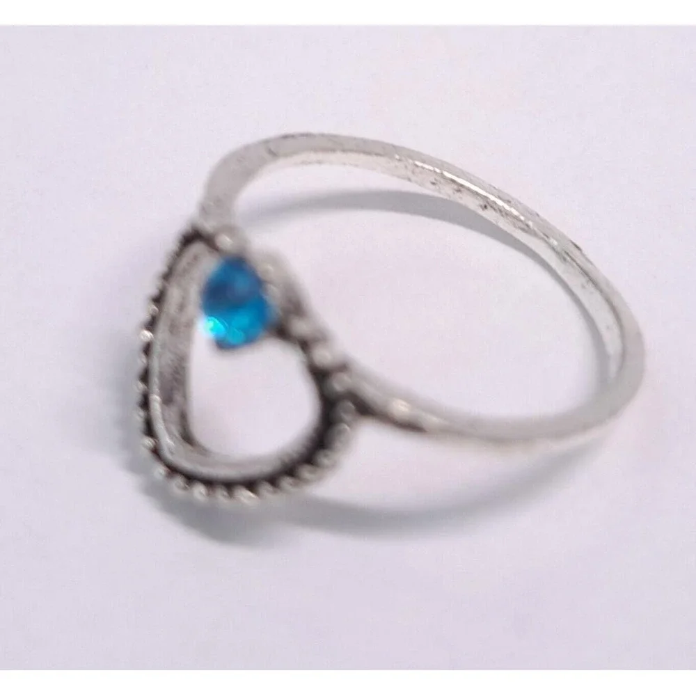 New Heart Ring Size 5.5 Silver Tone Blue Stone Fashion Jewelry Midi Pinky Kiddie